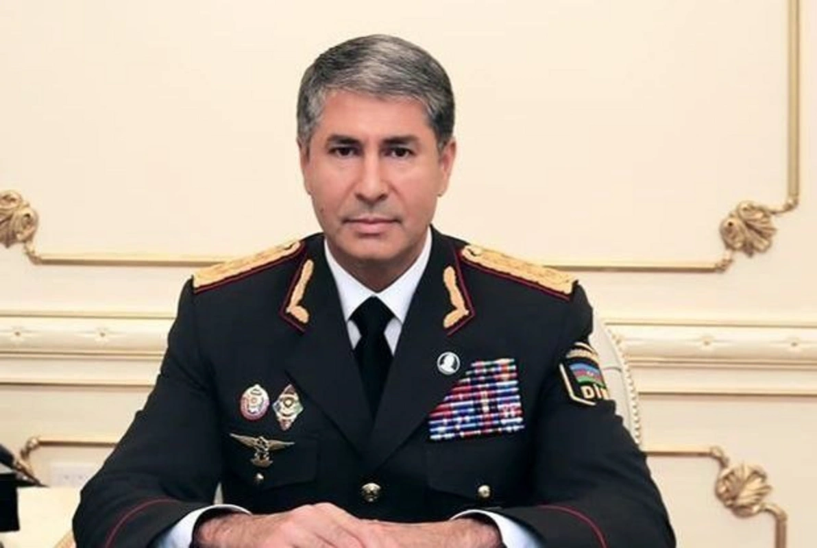 Vilayət Eyvazov polis rəisini təqaüdə göndərdi